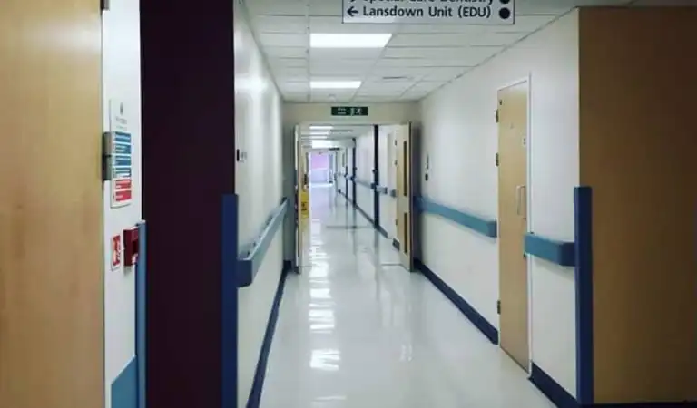 Farnham Hospital Visiting Times Maternity