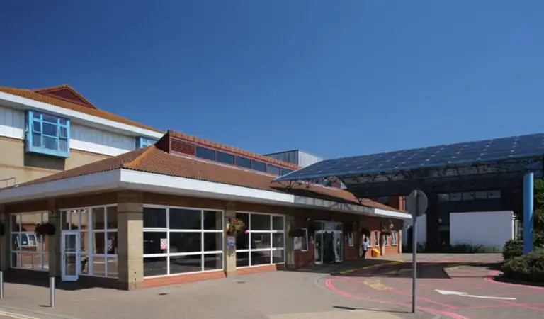 Worthing Hospital Visiting Times General Wards